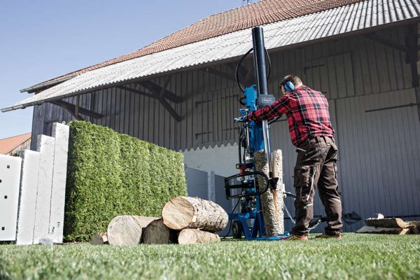 Scheppach Meterholzspalter HL3000GM 30 t 5500 W 400 V Gelenkwellenantrieb +Stammheber