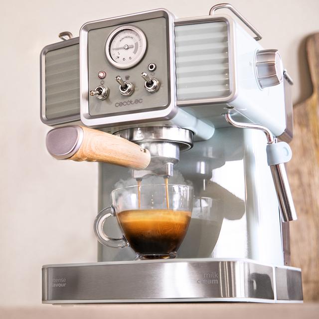 Cecotec Power Espresso 20 Tradizionale für Espresso und Cappuccino