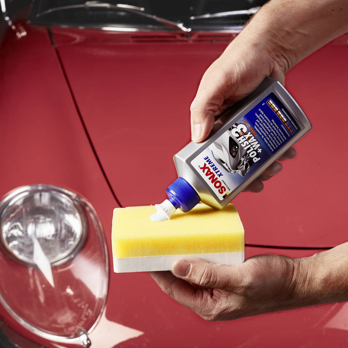 SONAX 02021000  XTREME Polish+Wax 3 250 ml